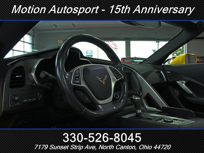 Used 2017 Chevrolet Corvette Stingray Convertible RWD image 16