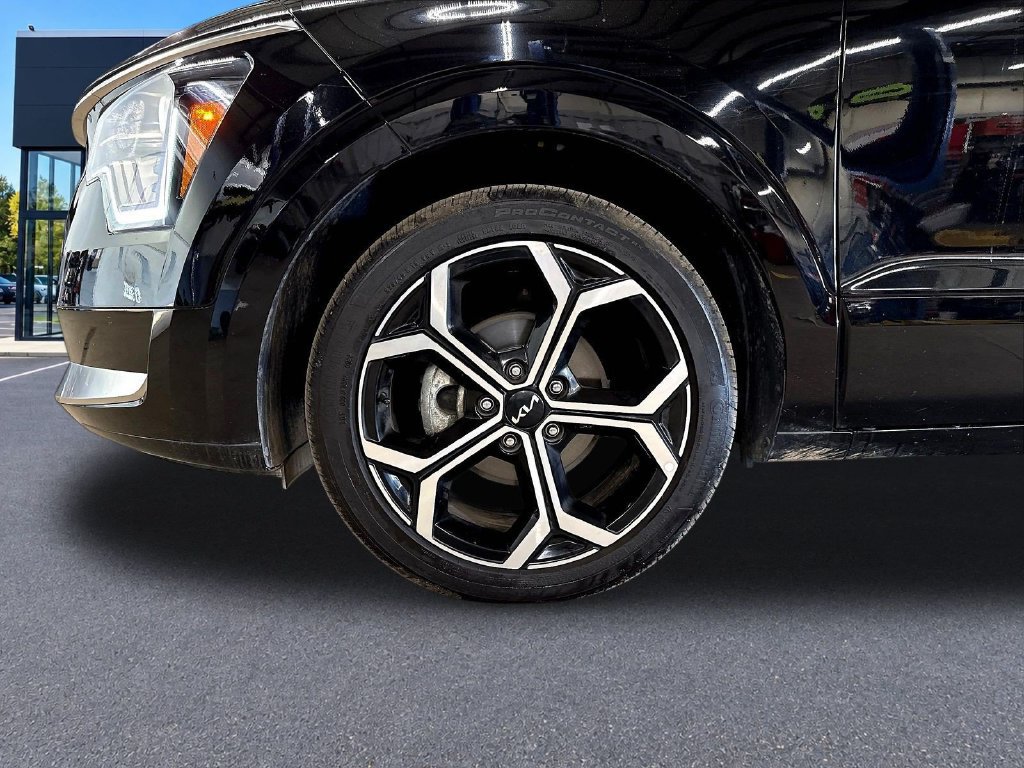 Certified 2023 Kia Niro EX Touring FWD image 39