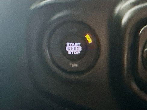 Used 2021 Jeep Gladiator Mojave image 27