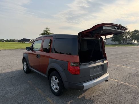 Used 2005 Honda Element EX image 8