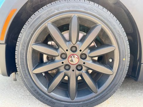 Used 2016 MINI Cooper S FWD image 17