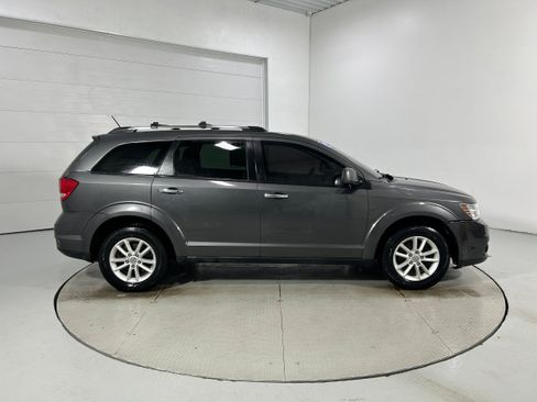 Used 2015 Dodge Journey R/T w/ Rear Seat Video Group AWD/4WD image 42
