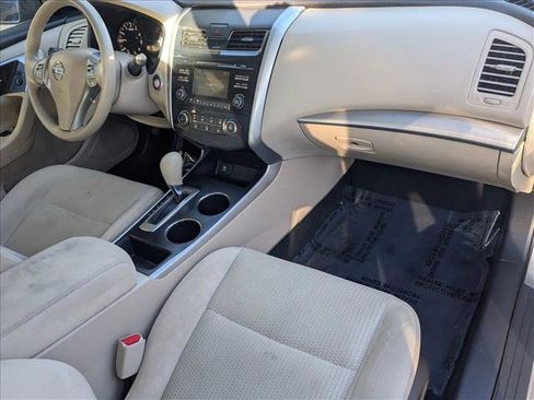 Used 2015 Nissan Altima 2.5 S w/ Power Driver Seat Package image 23
