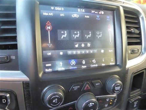 Used 2018 RAM 1500 Limited image 10