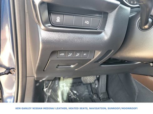 Used 2023 MAZDA CX-30 AWD 2.5 S w/ Premium Package image 36