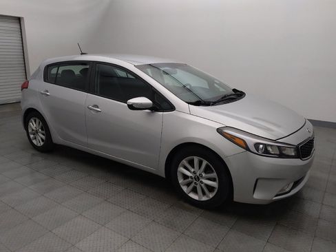 Used 2017 Kia Forte LX w/ Option Group 020 image 11