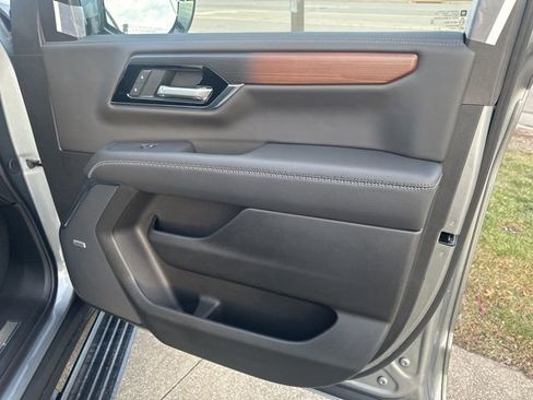 New 2026 GMC Yukon XL Denali w/ Sun & Power Step Package image 29