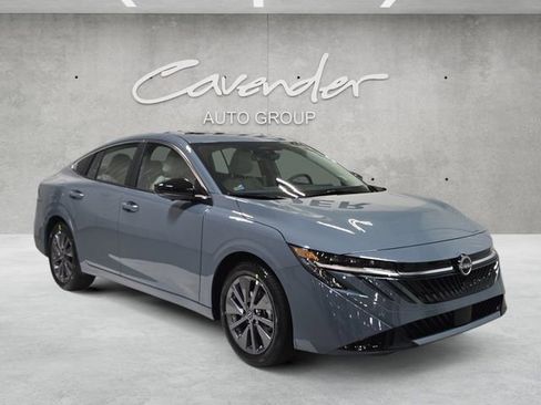 New 2026 Nissan Sentra SL image 2