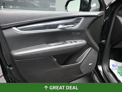 Used 2022 Cadillac XT5 Premium Luxury AWD/4WD image 29