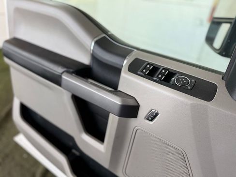 Used 2019 Ford F350 XLT image 19