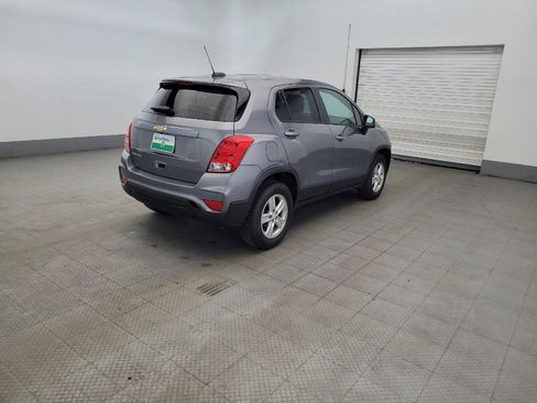 Used 2020 Chevrolet Trax LS w/ Tint and Cruise Package AWD/4WD image 9