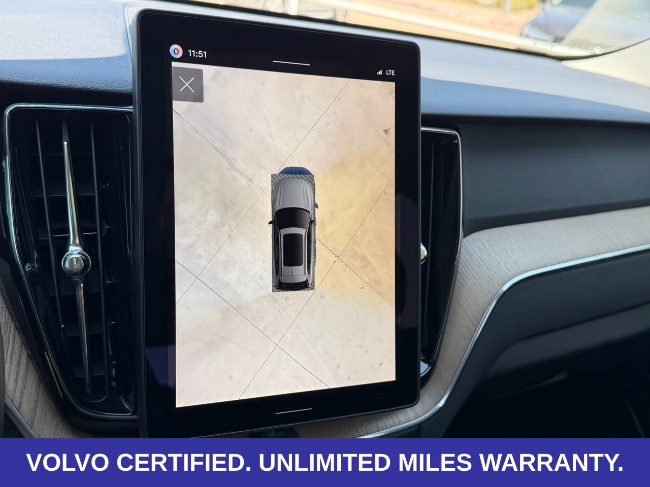 Certified 2026 Volvo XC60 B5 Plus AWD/4WD image 20