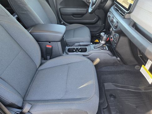 New 2026 Jeep Wrangler Unlimited Sport image 12