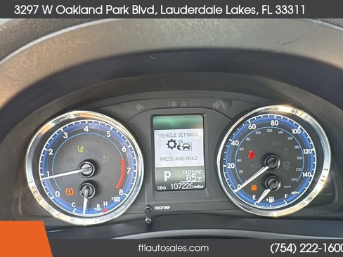 Used 2017 Toyota Corolla LE image 47