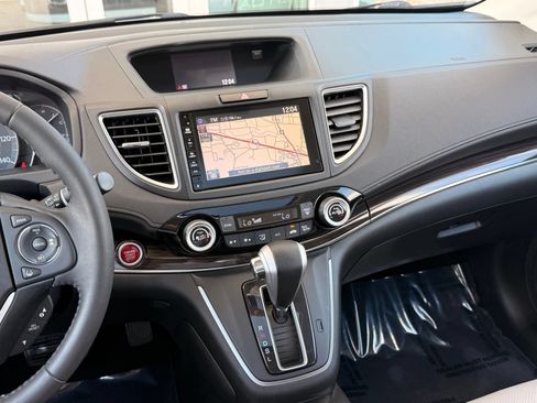 Used 2016 Honda CR-V Touring image 32