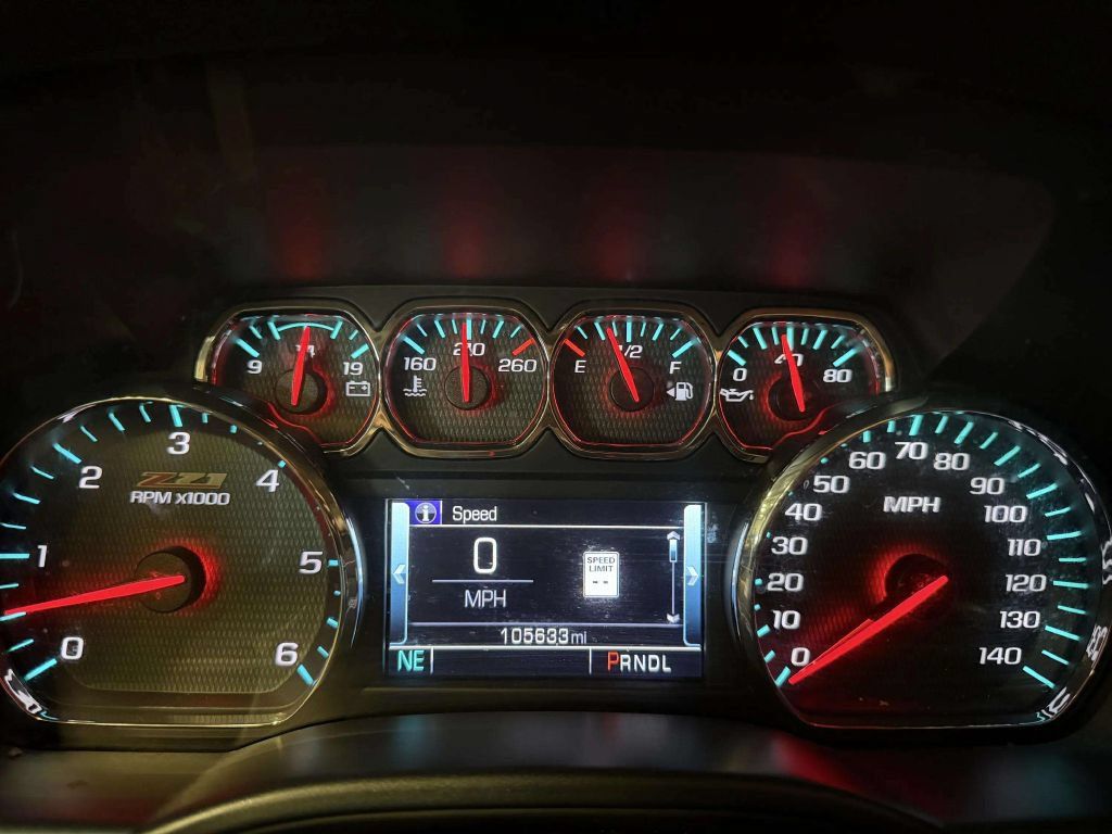 Used 2018 Chevrolet Silverado 1500 LT w/ Texas Edition AWD/4WD image 37