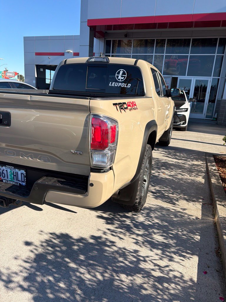 Certified 2019 Toyota Tacoma TRD Off-Road w/ Technology Package AWD/4WD image 4