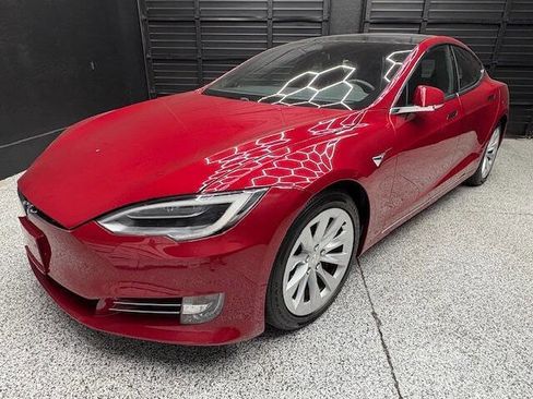 Used 2017 Tesla Model S P100D image 22