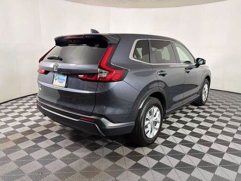 Used 2025 Honda CR-V LX image 9