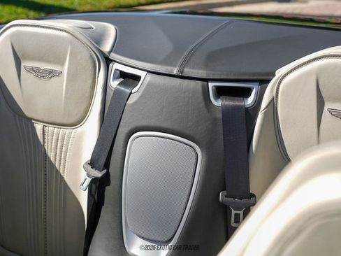 Used 2020 Aston Martin DB11 Volante image 53