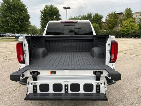 Used 2025 GMC Sierra 1500 SLT w/ SLT Premium Package AWD/4WD image 57