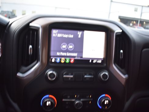 Used 2019 Chevrolet Silverado 1500 High Country w/ Trailer Camera Package image 20