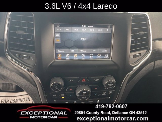 Used 2020 Jeep Grand Cherokee Laredo AWD/4WD image 41