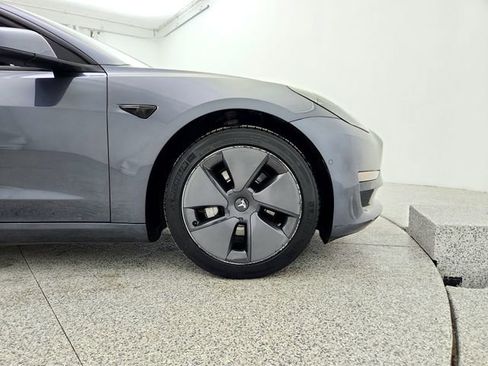 Used 2021 Tesla Model 3 Long Range image 28