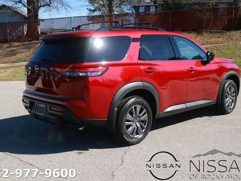 New 2026 Nissan Pathfinder SV FWD image 5