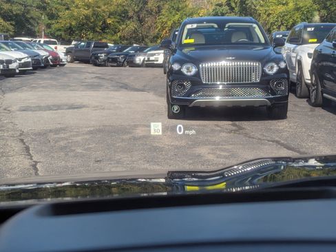 Used 2023 Jaguar F-PACE S image 20