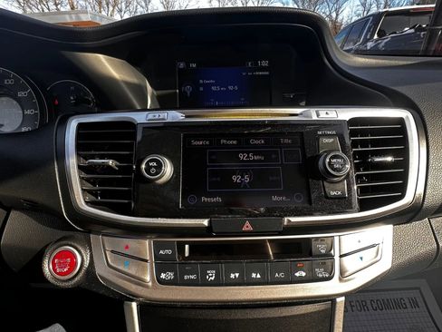 Used 2015 Honda Accord EX-L image 13