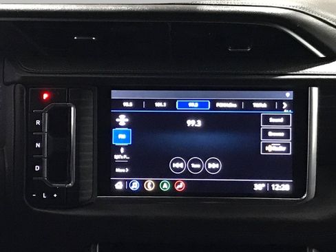 Used 2021 GMC Yukon XL Denali w/ LPO, Illumination Package image 7