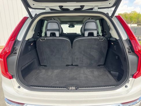 Certified 2025 Volvo XC90 B5 Core AWD/4WD image 15