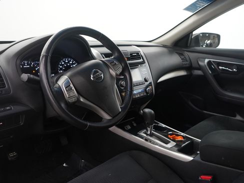 Used 2014 Nissan Altima 2.5 SV image 22