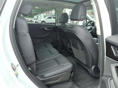 Used 2022 Audi Q7 3.0T Premium Plus AWD/4WD image 12