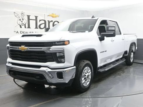 Used 2026 Chevrolet Silverado 2500 LT AWD/4WD image 35