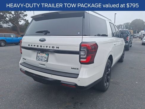 Used 2023 Ford Expedition Max Limited AWD/4WD image 9