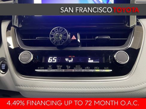 Certified 2025 Toyota Corolla SE image 25