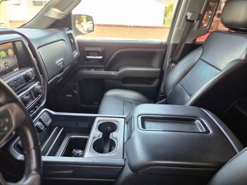 Used 2014 GMC Sierra 1500 SLT w/ All-Terrain Package AWD/4WD image 28