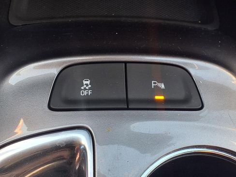 Used 2024 Chevrolet Malibu LT image 11