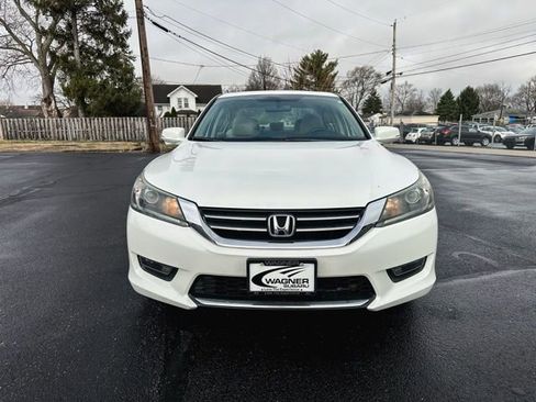 Used 2015 Honda Accord EX image 2
