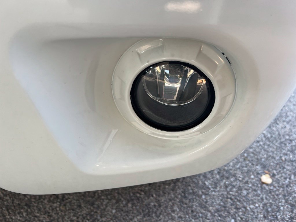 Used 2016 Nissan Frontier PRO-4X AWD/4WD image 19