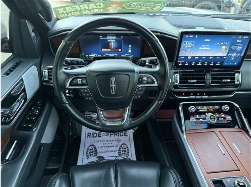 Used 2022 Lincoln Navigator L Reserve AWD/4WD image 42