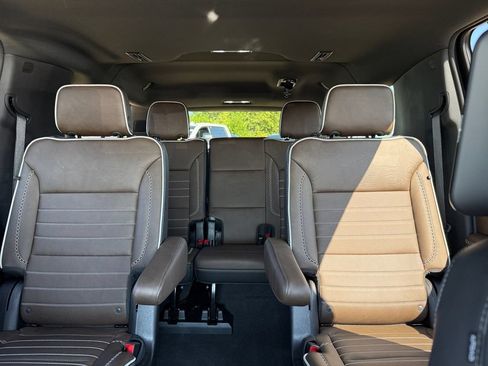Used 2026 GMC Yukon XL Denali Ultimate AWD/4WD image 51