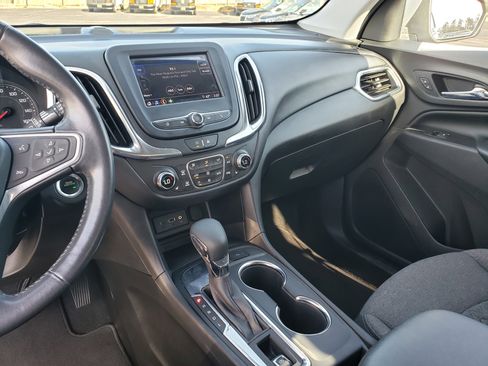 Used 2022 Chevrolet Equinox LT w/ Driver Convenience Package image 20