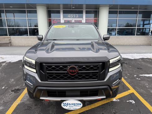 Used 2024 Nissan Frontier PRO-4X w/ Technology Package image 2