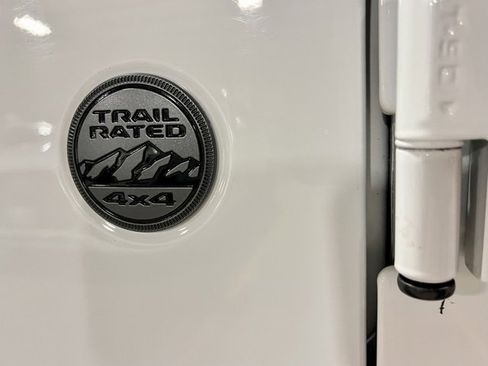 Used 2024 Jeep Wrangler Sport S image 32