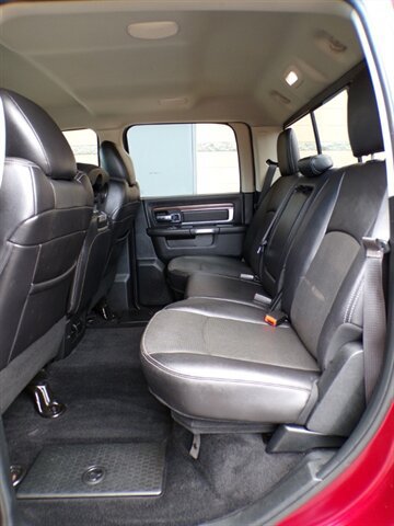 Used 2017 RAM 1500 Laramie w/ Convenience Group AWD/4WD image 19