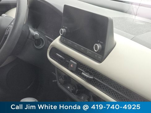 Certified 2023 Honda HR-V LX image 19