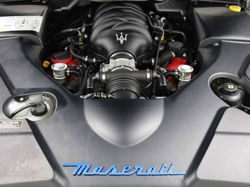 Used 2016 Maserati GranTurismo Convertible image 35